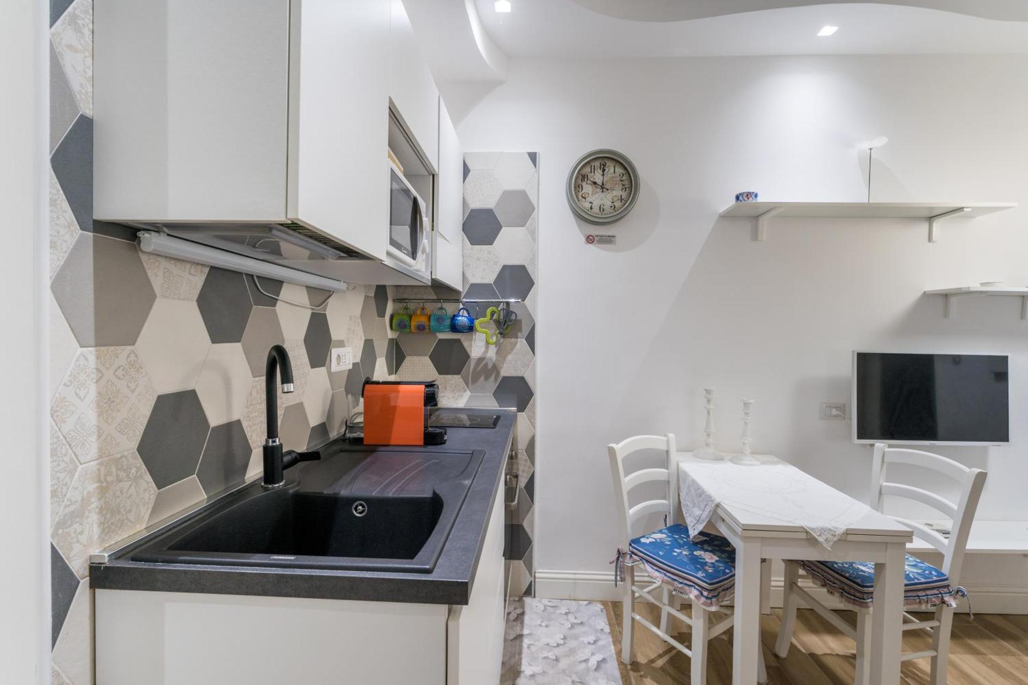 Cozy In Trastevere With Patio - Ac Appartement