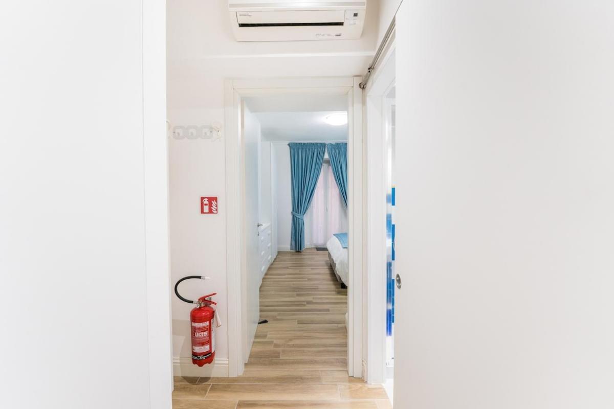 Cozy In Trastevere With Patio - Ac Apartment Rome
